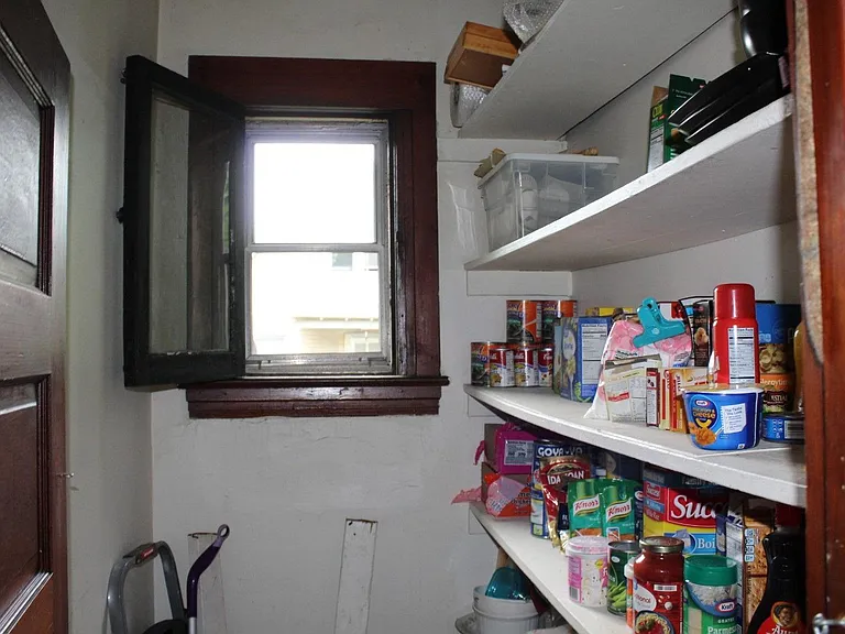 12 Kent St #2 — Photo 11