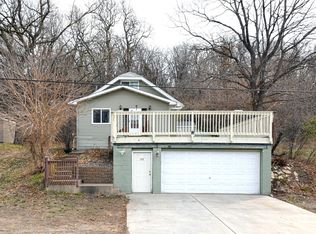 572 Point Douglas Rd S, Saint Paul, MN 55119