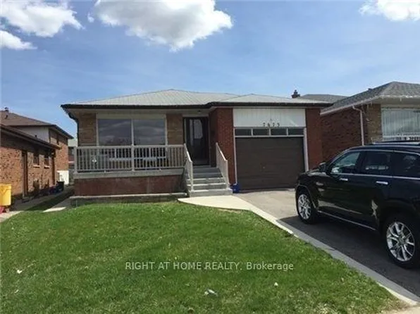 7673 Darcel Ave #Basement, Mississauga, ON L4T 3R5