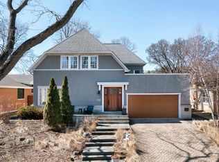 2730 Princeton Ave, Evanston, IL 60201