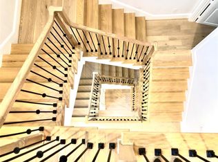 10931 Grove Tree Ln, Houston, TX 77043