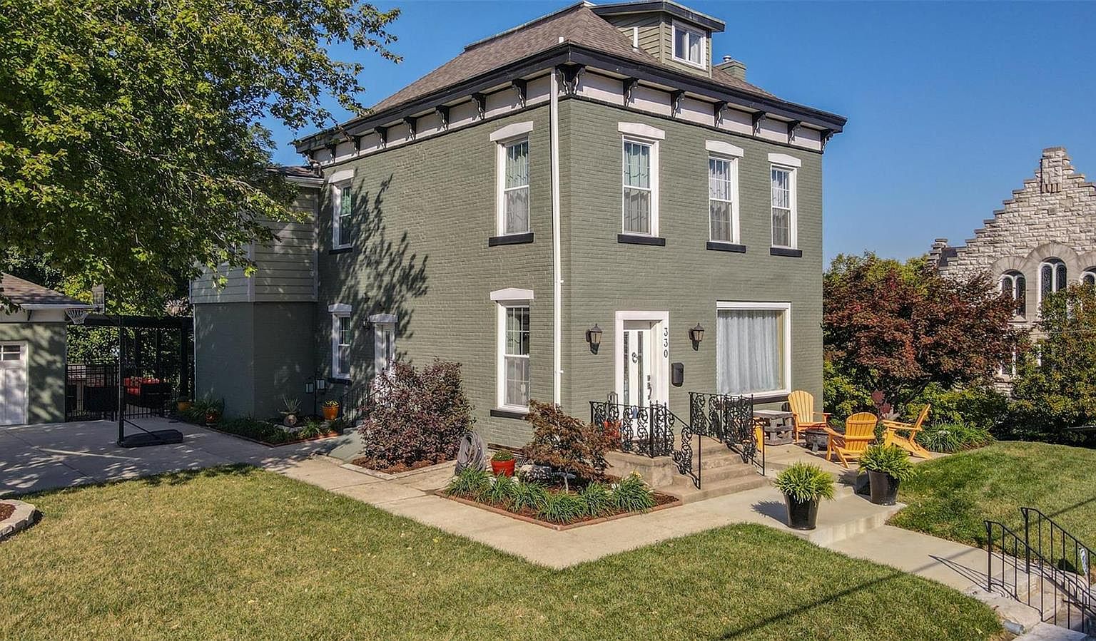 330 Alby St, Alton, IL 62002 Zillow