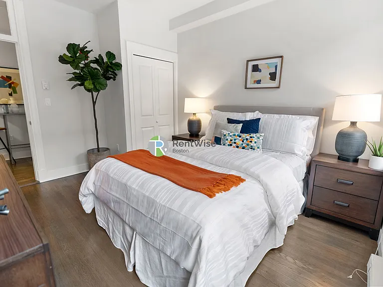 74 Park Dr #4 — Photo 9