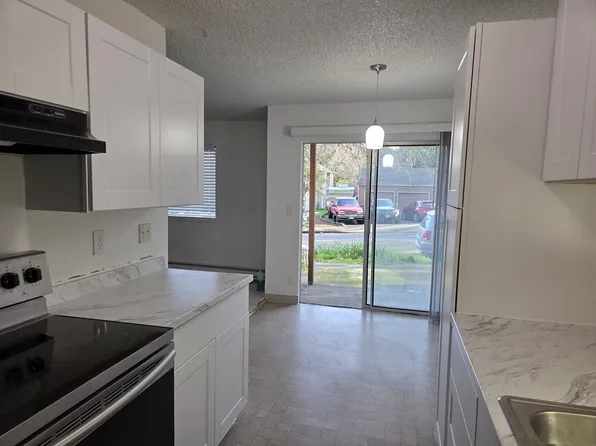 13381 SW 17th St #13381, Beaverton, OR 97008