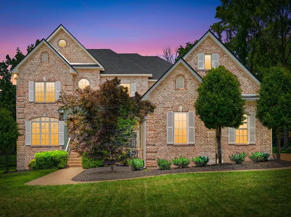 817 Salisbury Way, Clarksville, TN 37043