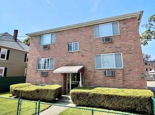 15 Clinton St APT 4, Waltham, MA 02453
