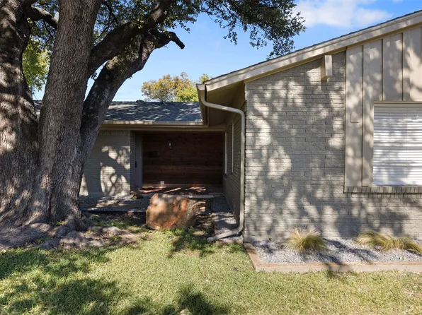 8619 Banff Dr, Dallas, TX 75243