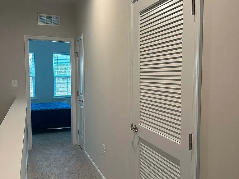 128 Woodgate Cir — Photo 7