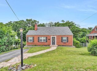 2809 Tillett Rd SW, Roanoke, VA 24015