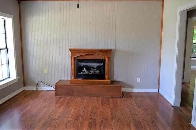 106 Miami Ave — Photo 5