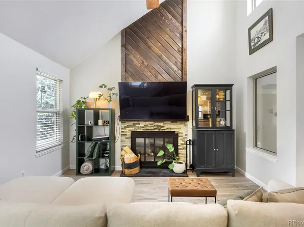 8025 S Johnson Court, Littleton, CO 80128