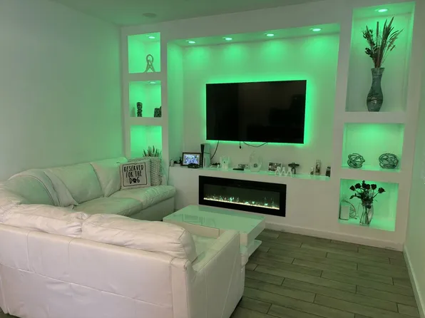 831 SE 16th Ct, Homestead, FL 33034