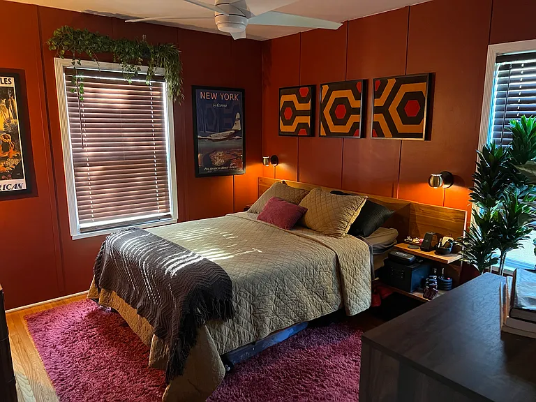 748 N Doan Dr — Photo 24