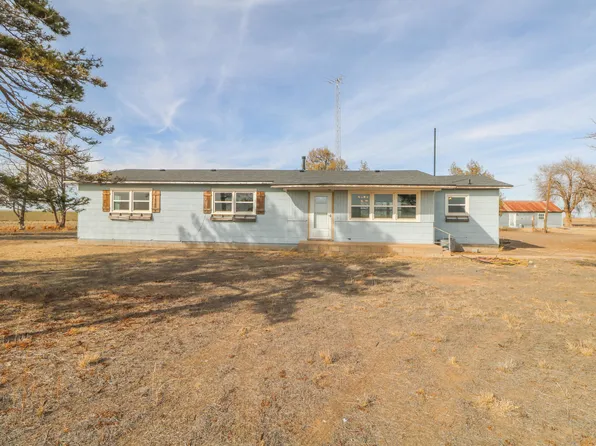 533 State Highway 70, Earth, TX 79031