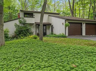 8718 Radburn Dr, Baldwinsville, NY 13027