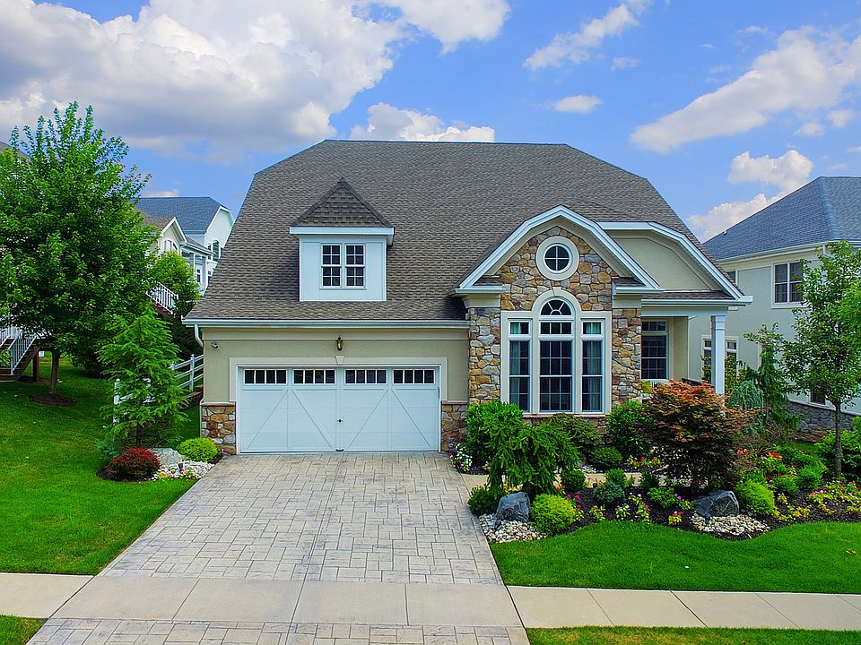 Ranch Home, Lush Landscaping
