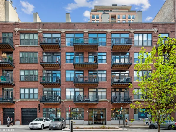 375 W Erie St APT 607, Chicago, IL 60654