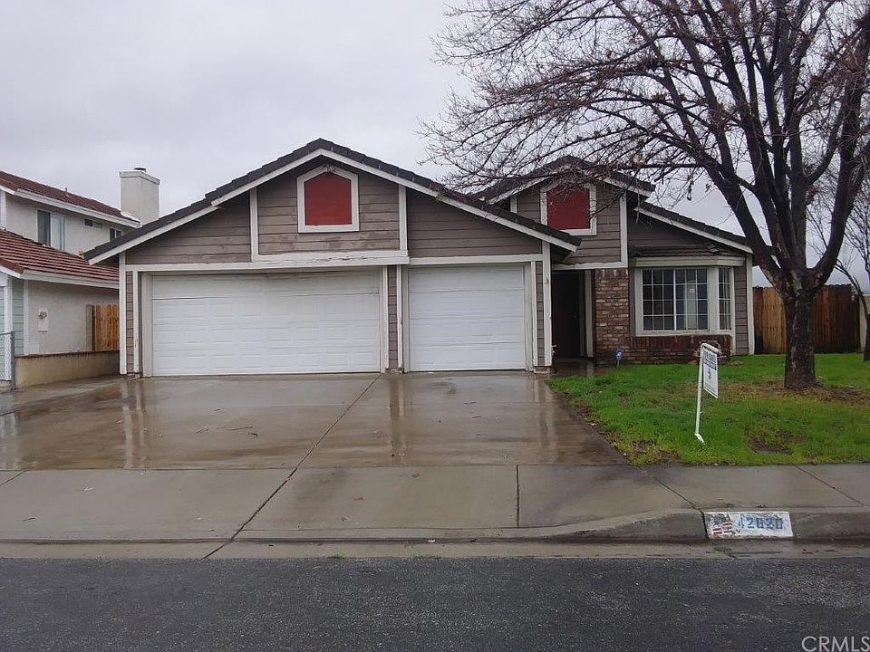1st image of 42620 Youngstown Dr