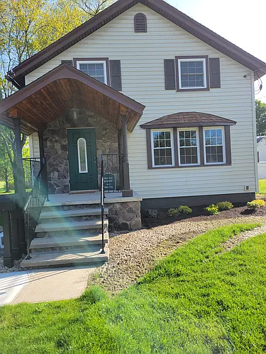 54 Murray St Photo 1