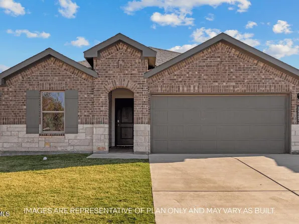 426 14th St, Wolfforth, TX 79382