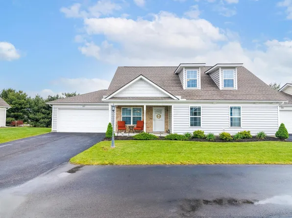 804 Cumberland Meadows Cir, Hebron, OH 43025