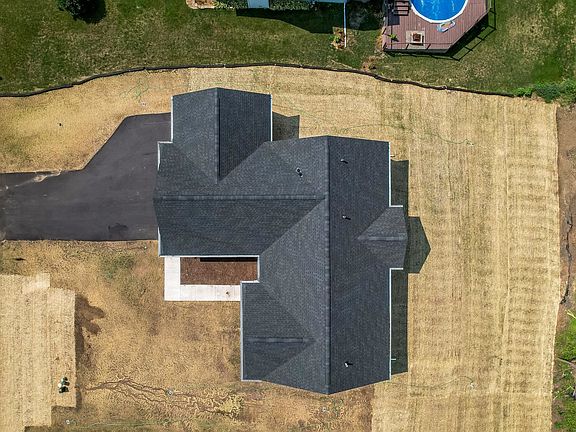 3rd image of 14168 Prairie Commons Ln