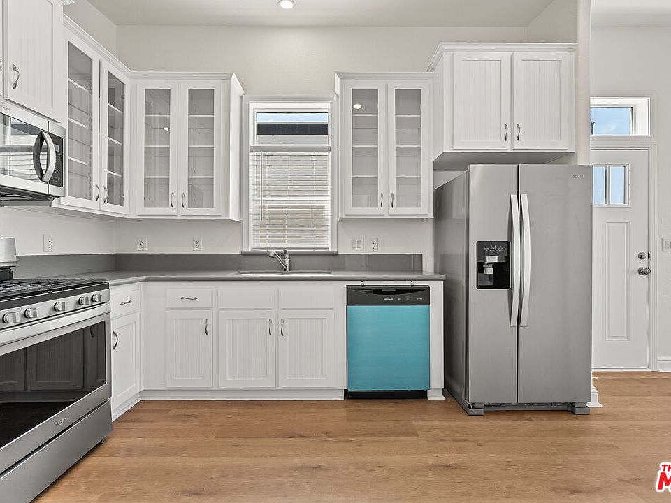 1st image of 8250 Lankershim Blvd #153
