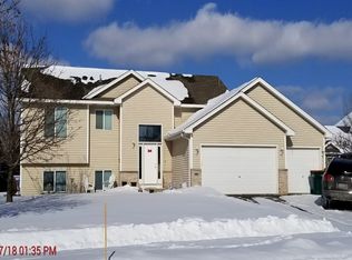 989 118th Ave NE, Blaine, MN 55434