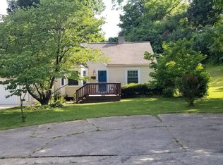 3114 Harmon Ct, Louisville, KY 40213