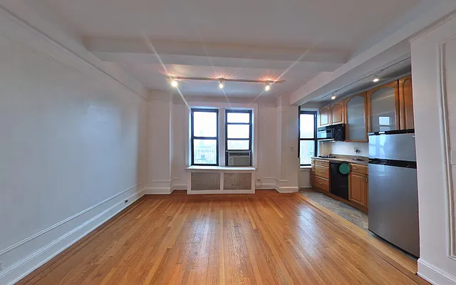 Rented by Platinum Properties | media 7