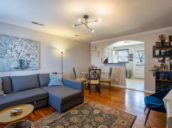 2333 Bernard St, Raleigh, NC 27608