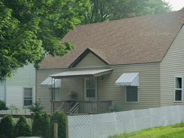 1518 N Brookfield St, South Bend, IN 46628