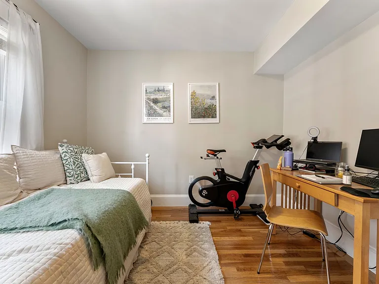 93 Pierce Ave #2 — Photo 10
