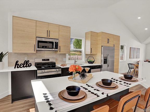 3rd image of 5189 Red Oak Way