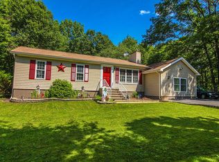 146 Pawnee Trl, Albrightsville, PA 18210