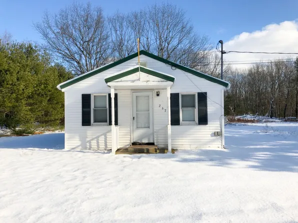267 Kennebunk Pond Rd, Lyman, ME 04002