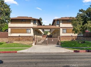 973 E Villa St APT 1, Pasadena, CA 91106