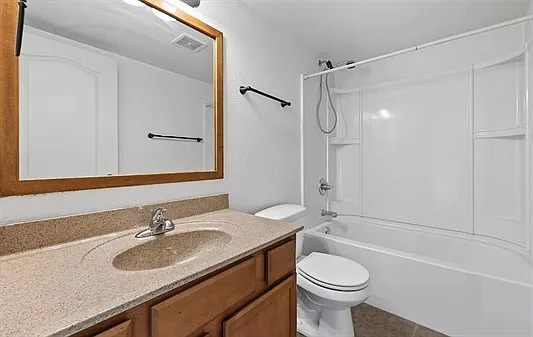 100 Grandview Ct #115 — Photo 20
