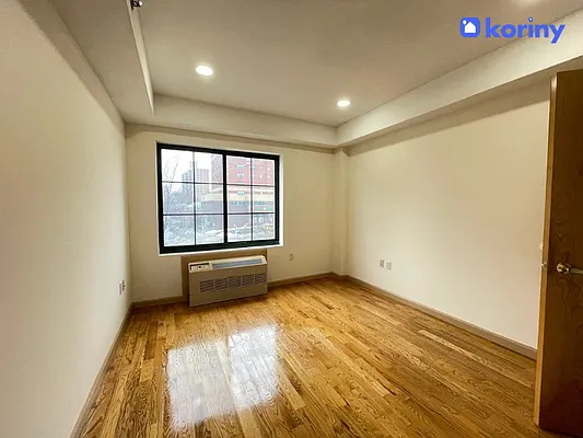 Rented by Koriny NYC LLC | media 16