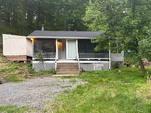 8925 Highland Rd Photo 1