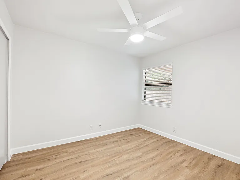 13019 Brook Garden Ln — Photo 12