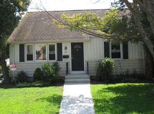 59 Cityview Ave, Bridgeport, CT 06606