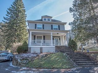 123 Spanish Villa Dr, Jeannette, PA