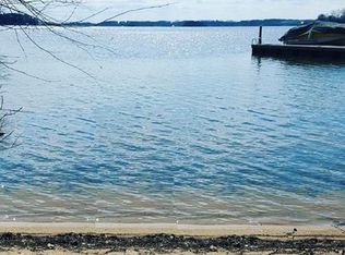 49 Bay Pointe Dr #49, Denver, NC 28037