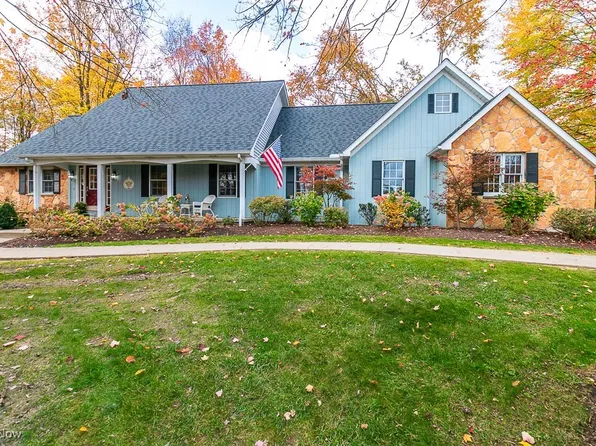 12300 Reserve Ln, Chesterland, OH 44026