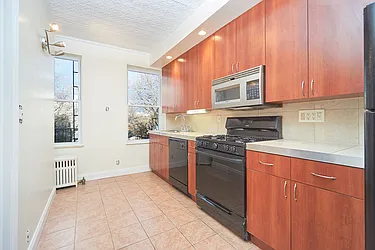 Rented by United Group