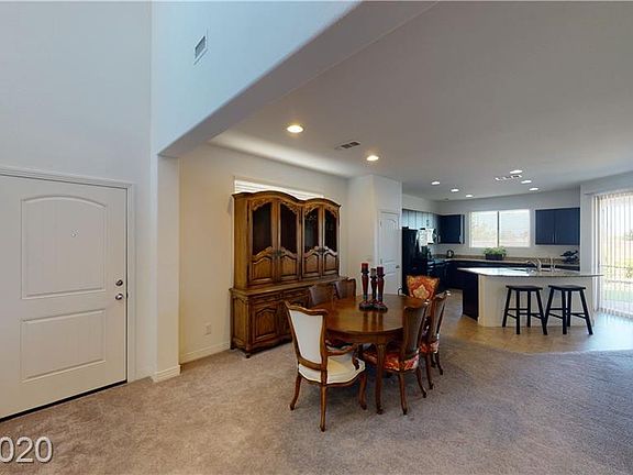 5th image of 2606 Champagne Topaz Ln