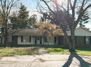 124 N George St, Medaryville, IN 47957