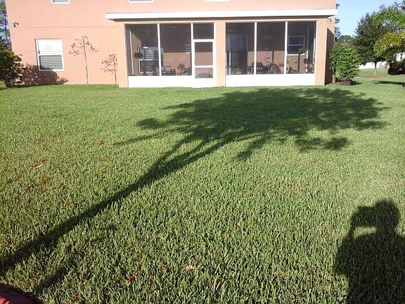 3rd image of 4806 Ashley Lake Cir