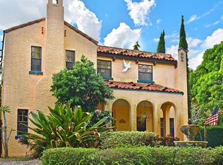 532 Hillcrest Dr, Bradenton, FL 34209